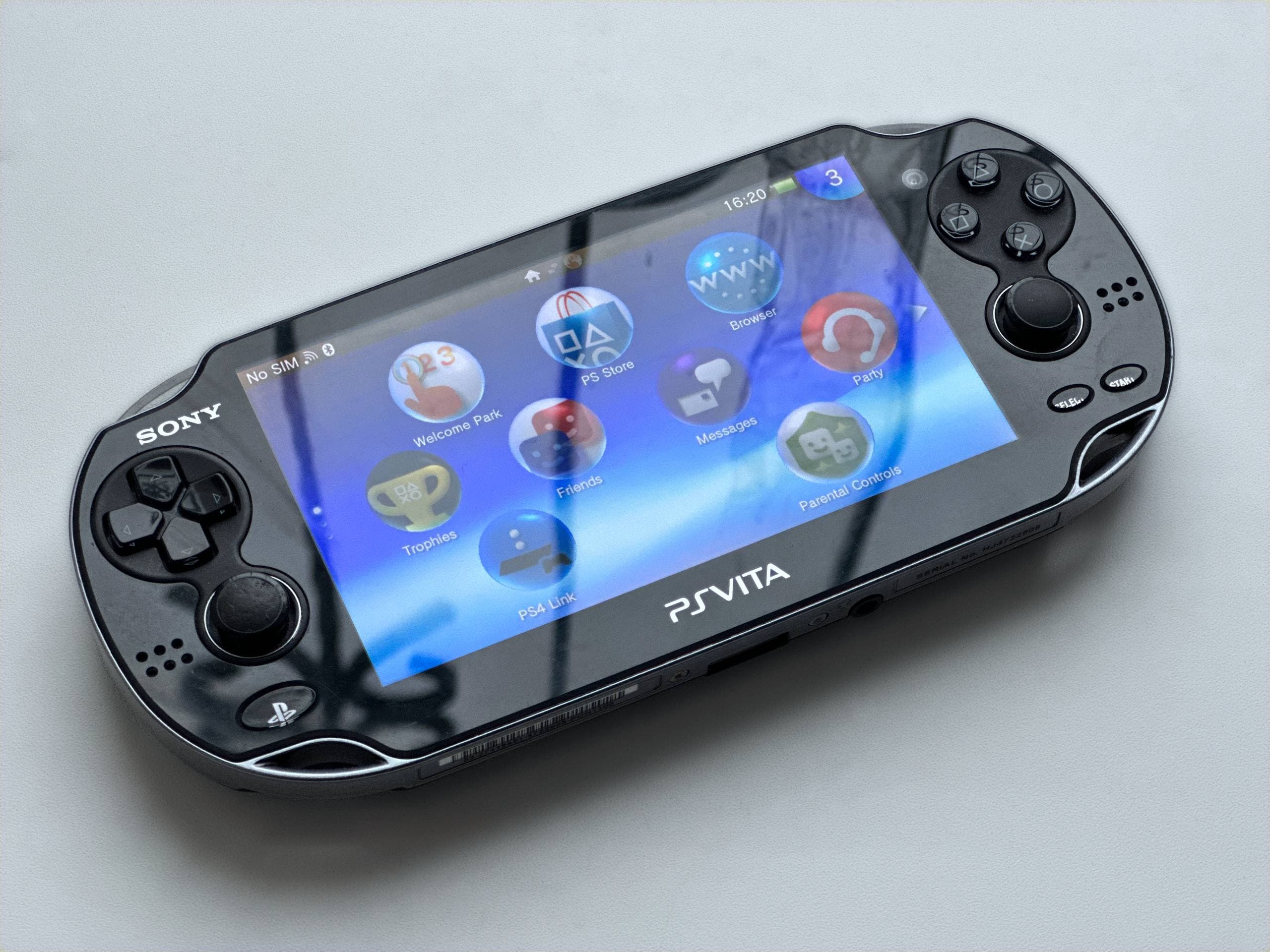Sony PS Vita Fat (Black) — фото 1